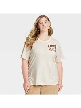 NWT Women's Ford '66 Wild West Short Sleeve Graphic T-Shirt - Ivory 2X